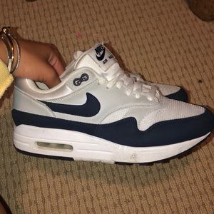 Nike air max